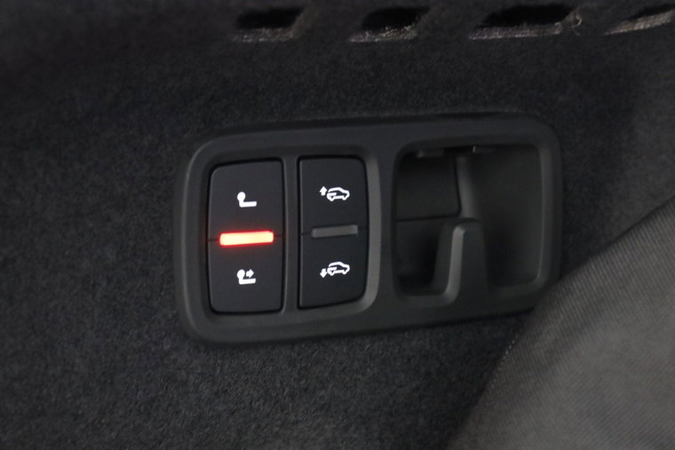 Vehicle Image 58