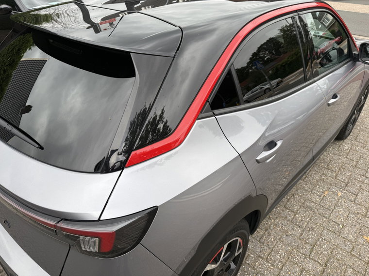 Vehicle Image 21