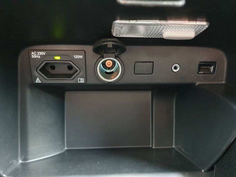 Vehicle Image 42