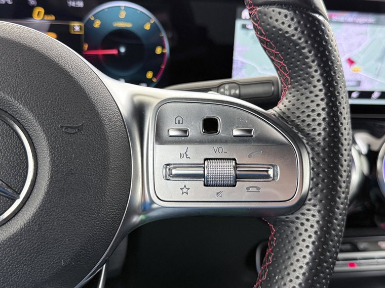 Vehicle Image 27