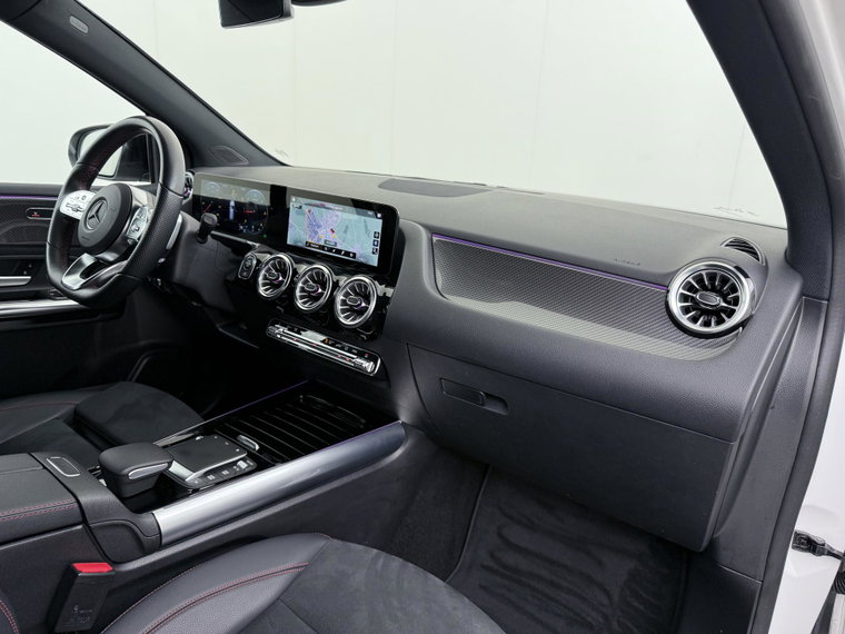 Vehicle Image 39