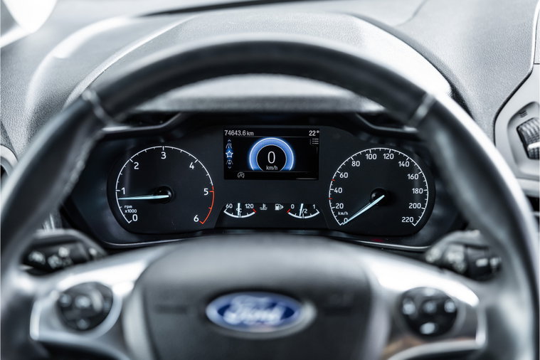 Vehicle Image 13