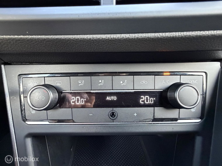 Vehicle Image 48