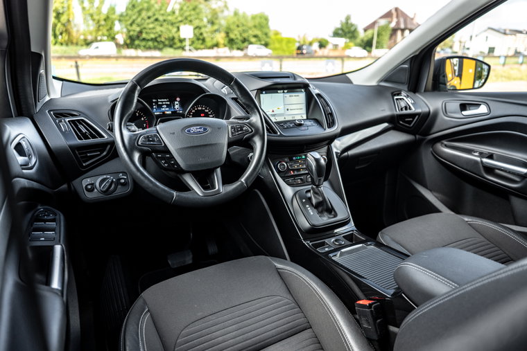 Vehicle Image 8