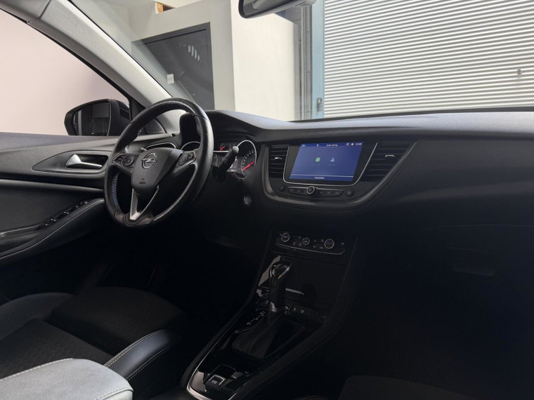 Vehicle Image 24