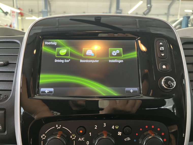 Vehicle Image 38