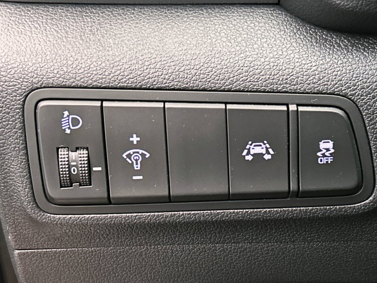 Vehicle Image 29