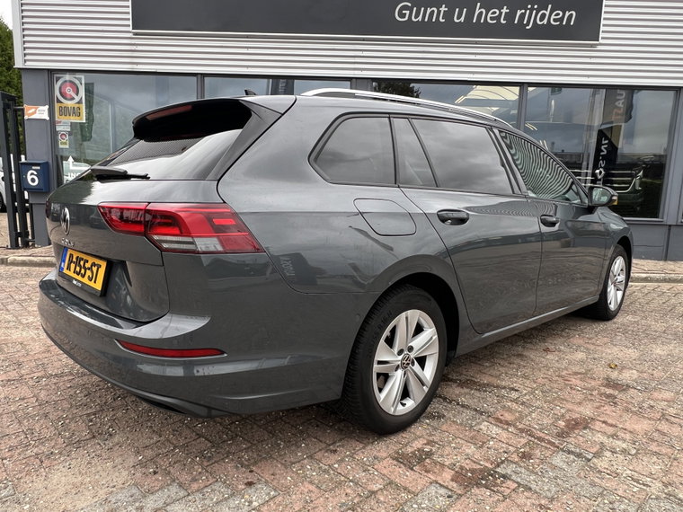 Vehicle Image 38