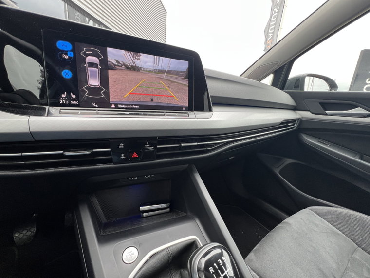Vehicle Image 50