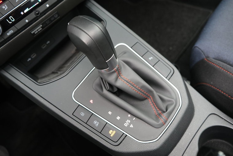 Vehicle Image 27