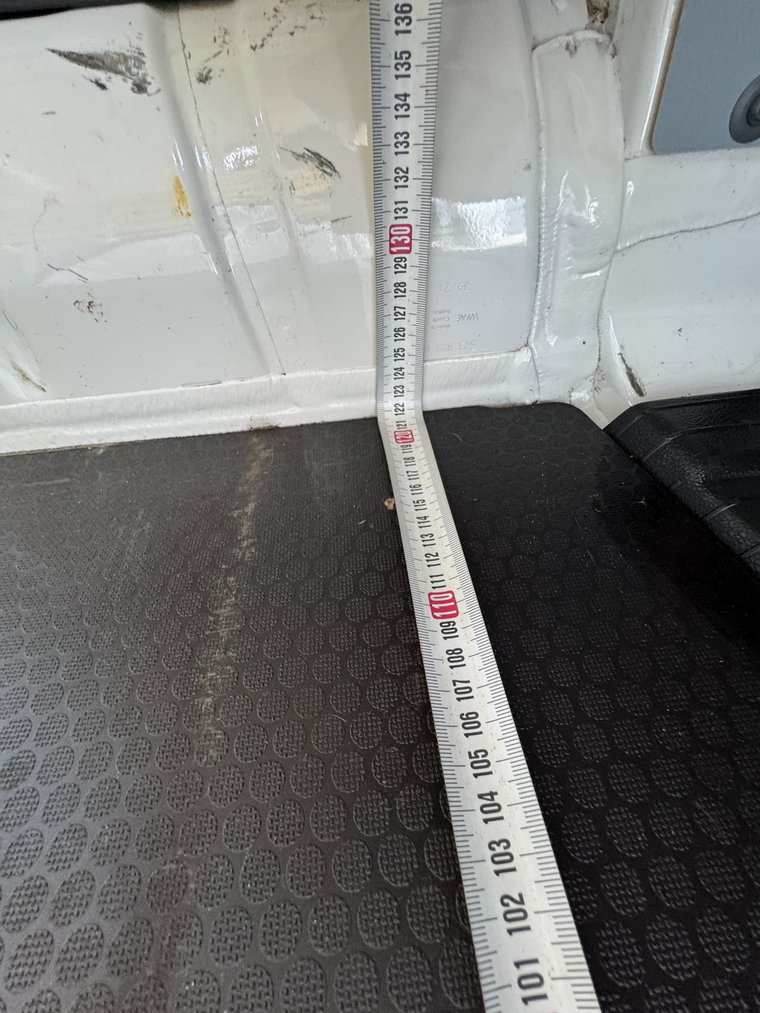 Vehicle Image 41