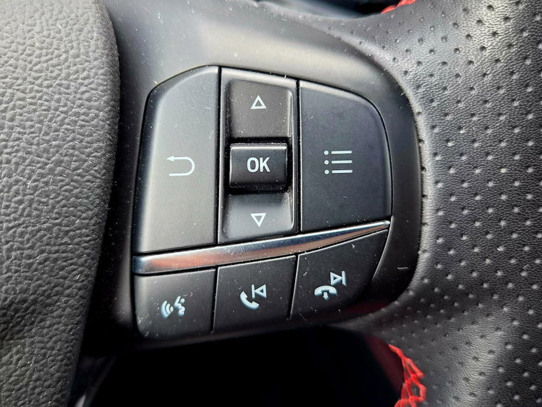 Vehicle Image 27