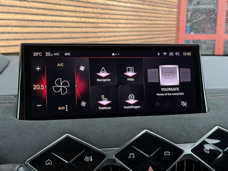Vehicle Image 33