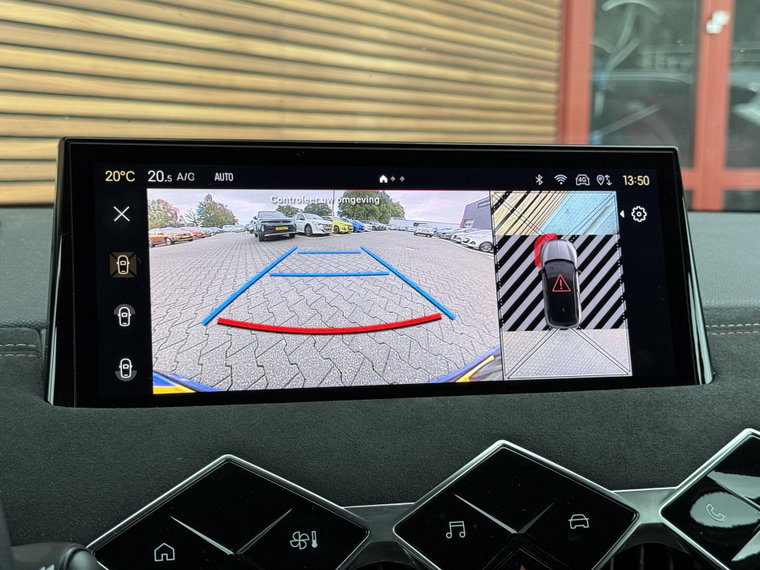 Vehicle Image 35