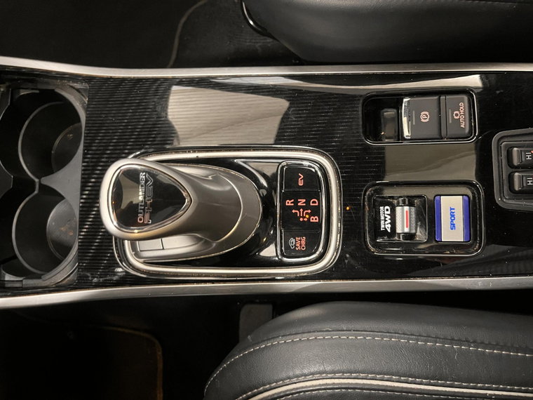 Vehicle Image 22