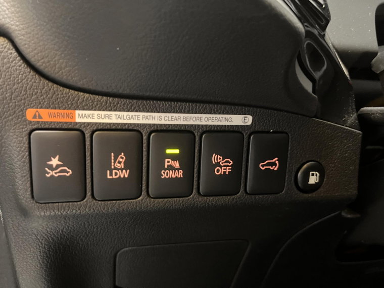 Vehicle Image 24