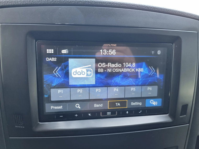 Vehicle Image 22