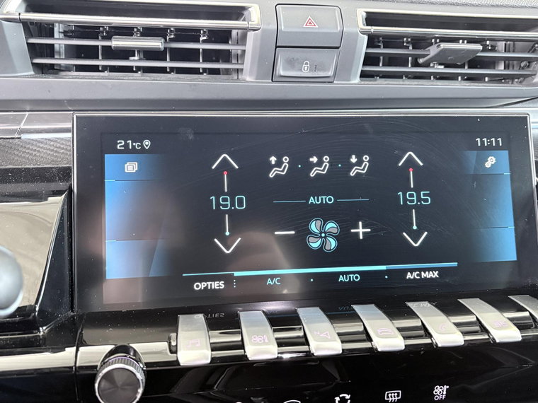 Vehicle Image 48