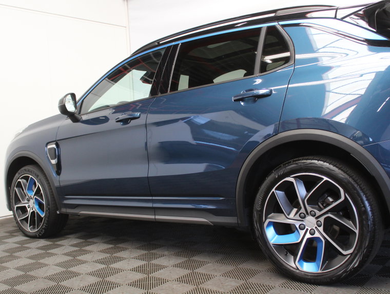 Vehicle Image 19