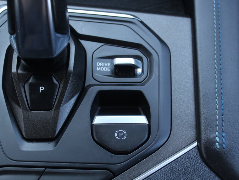 Vehicle Image 40