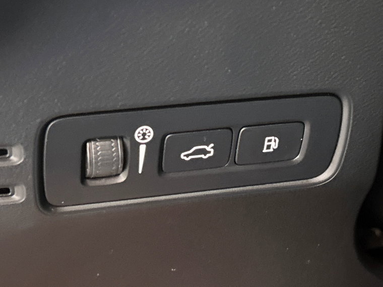 Vehicle Image 39