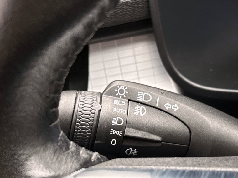 Vehicle Image 45