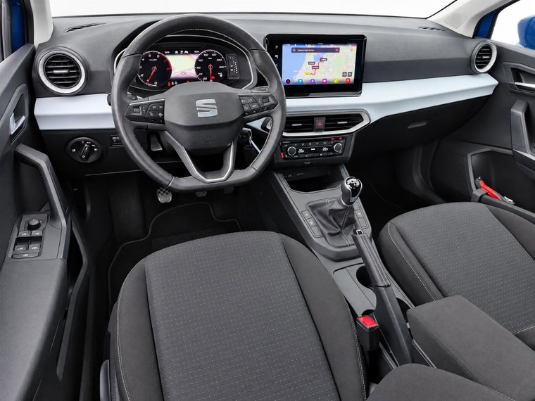 Vehicle Image 13