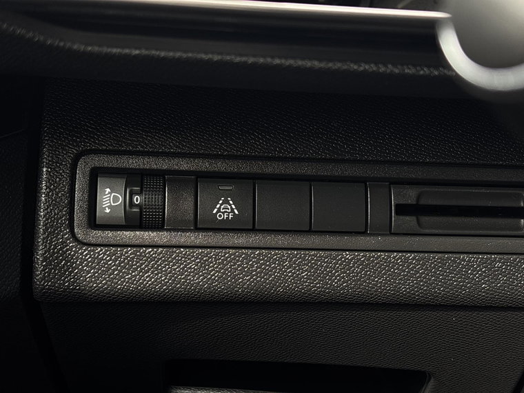 Vehicle Image 27