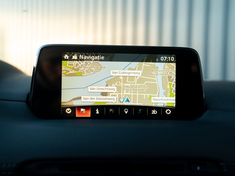 Vehicle Image 8