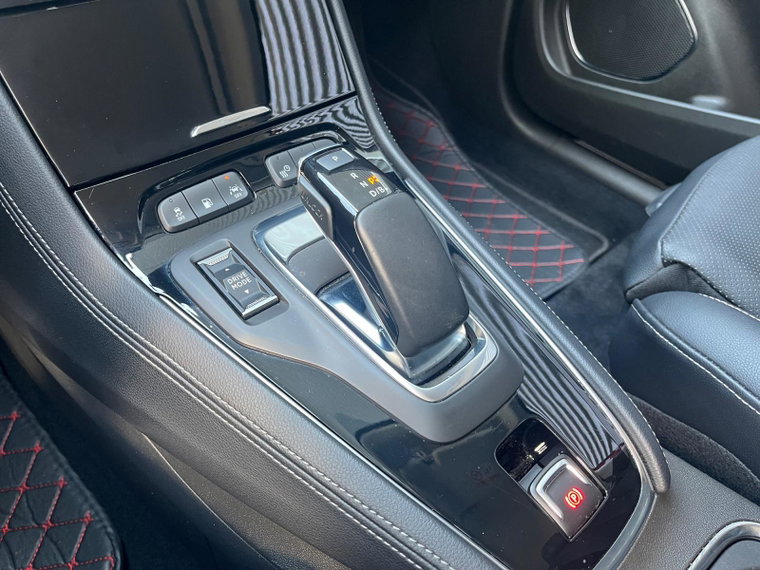 Vehicle Image 26