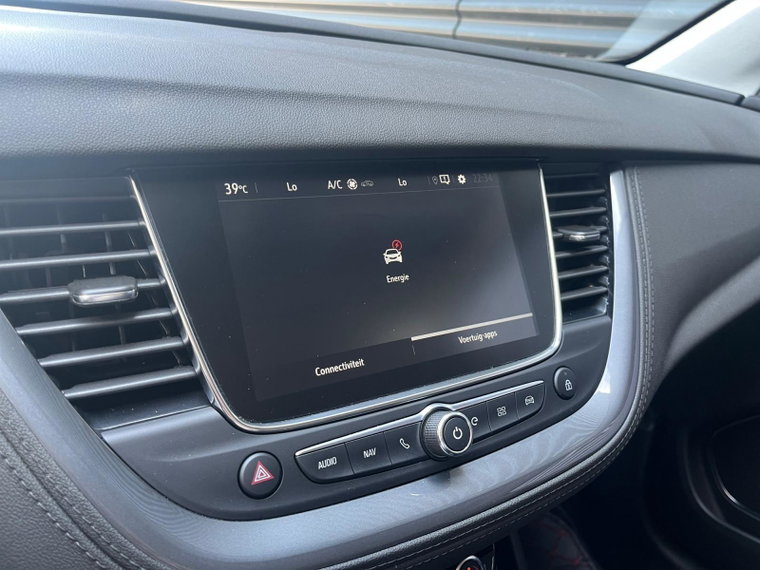 Vehicle Image 33