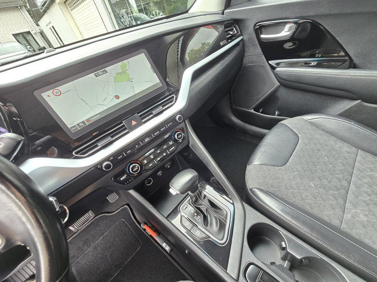 Vehicle Image 17