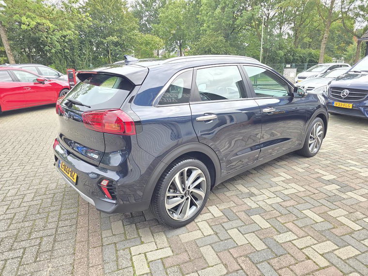 Vehicle Image 39