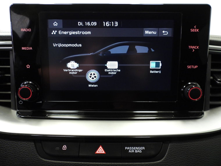 Vehicle Image 13