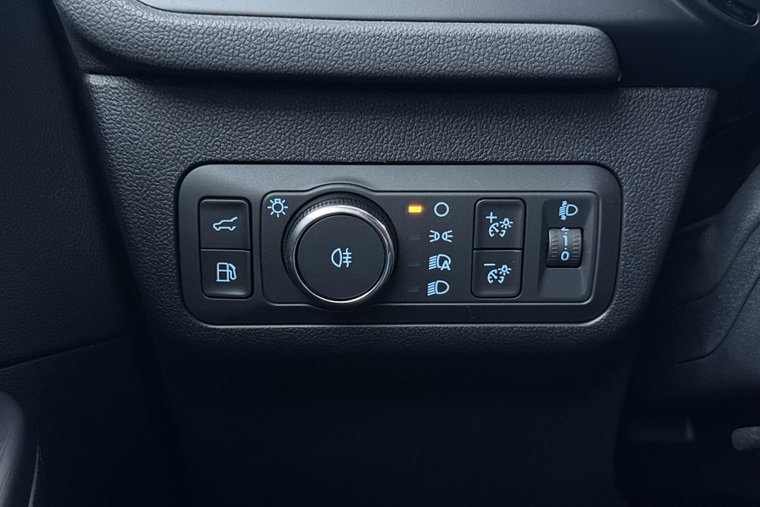 Vehicle Image 40
