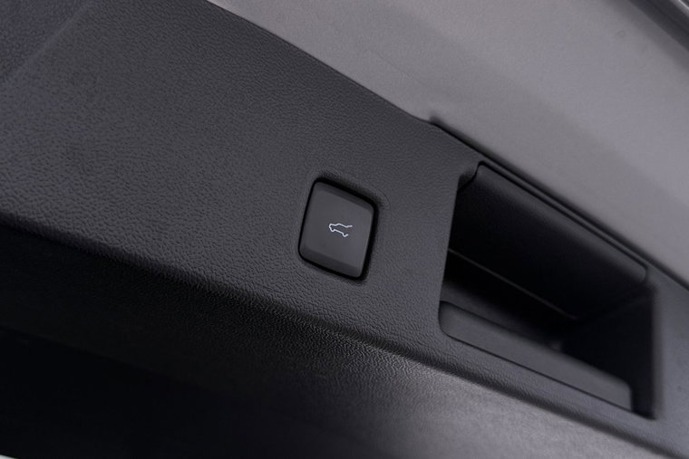 Vehicle Image 47