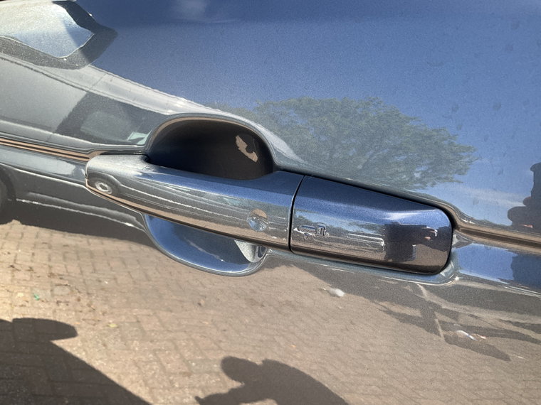 Vehicle Image 22