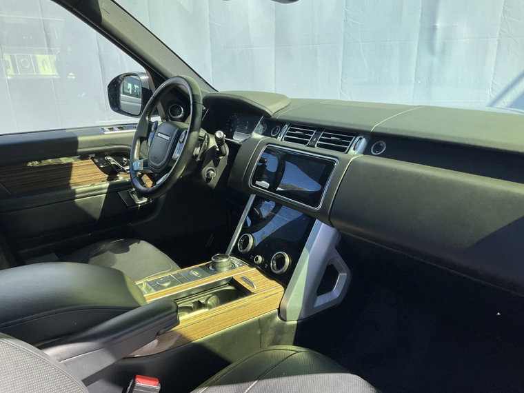 Vehicle Image 60