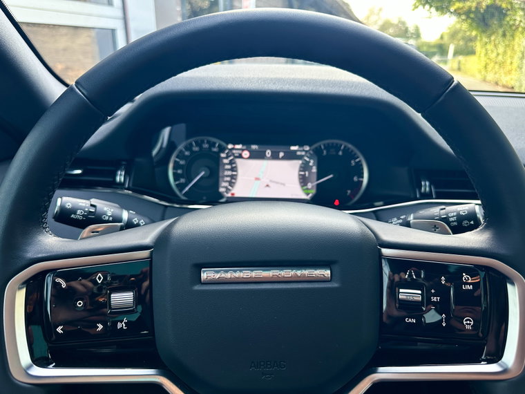 Vehicle Image 19