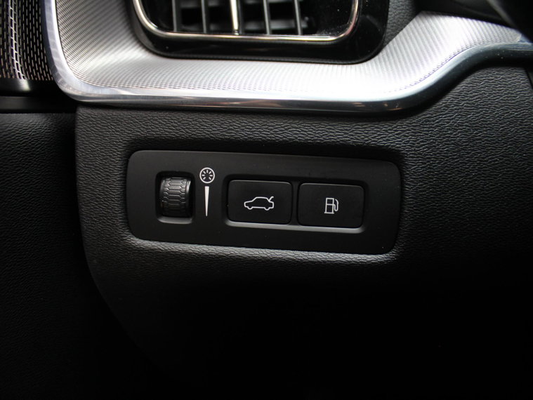 Vehicle Image 29
