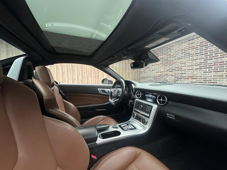 Vehicle Image 27