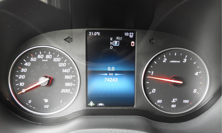 Vehicle Image 9