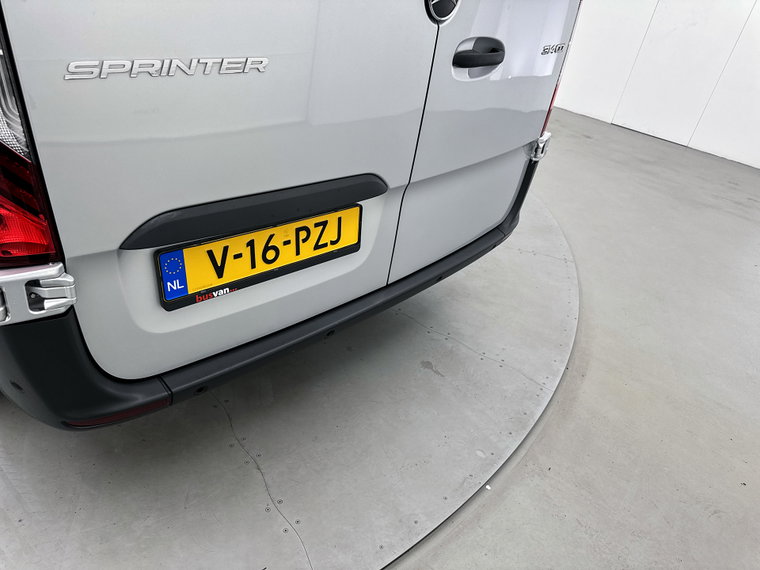 Vehicle Image 39