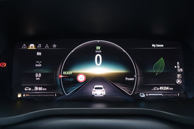Vehicle Image 9