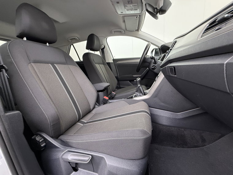 Vehicle Image 36