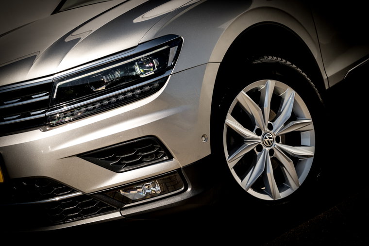 Vehicle Image 9