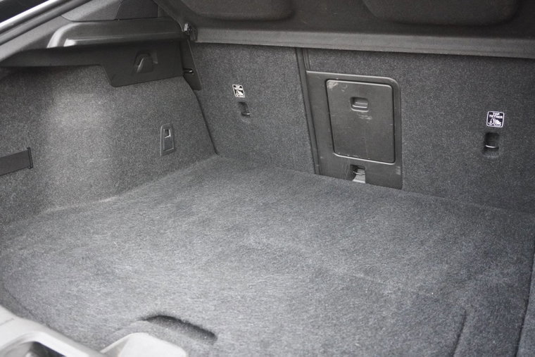 Vehicle Image 43