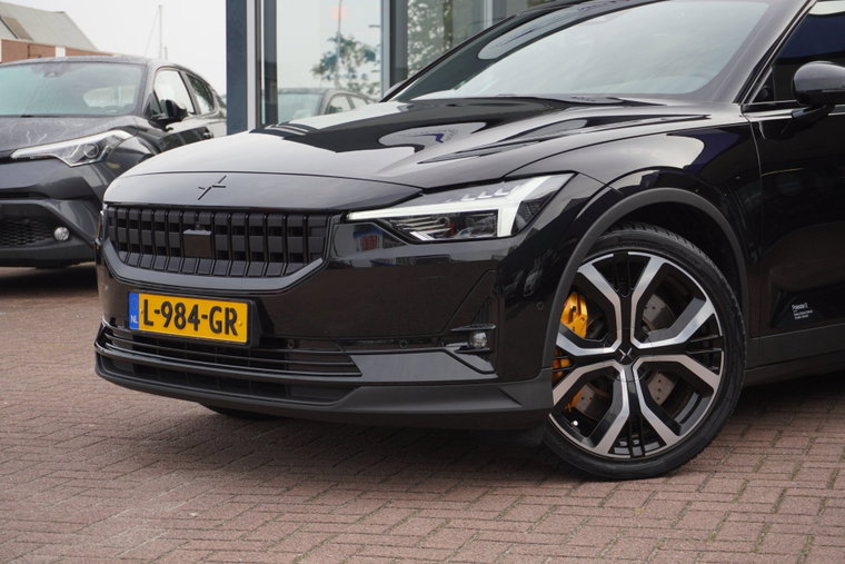 Vehicle Image 11