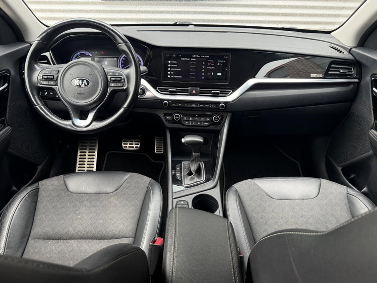 Vehicle Image 21