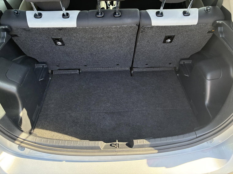 Vehicle Image 27